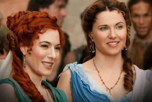 《斯巴达克斯》两大经典反派女角色对比：你更希望哪个做你妻子？
