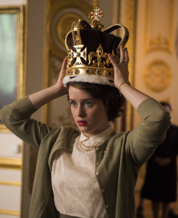 天价英剧《王冠》第五季上映了，网飞出品的皇家历史剧是否值得看
