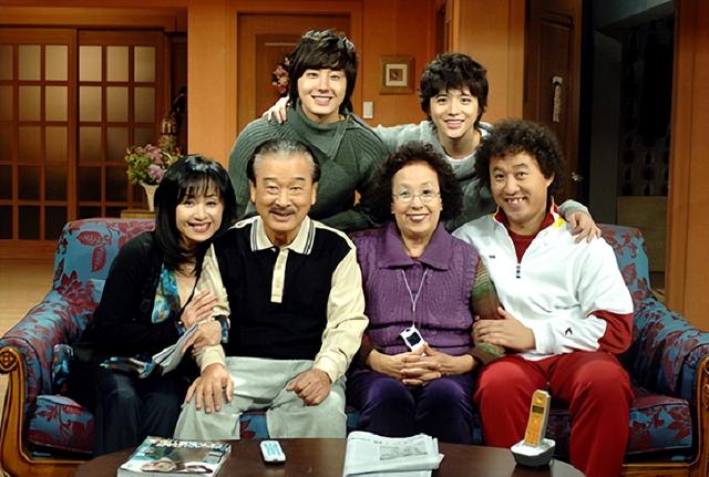 推荐六部韩国热门爆款电视剧，评分最低9.5分，三刷都不嫌多